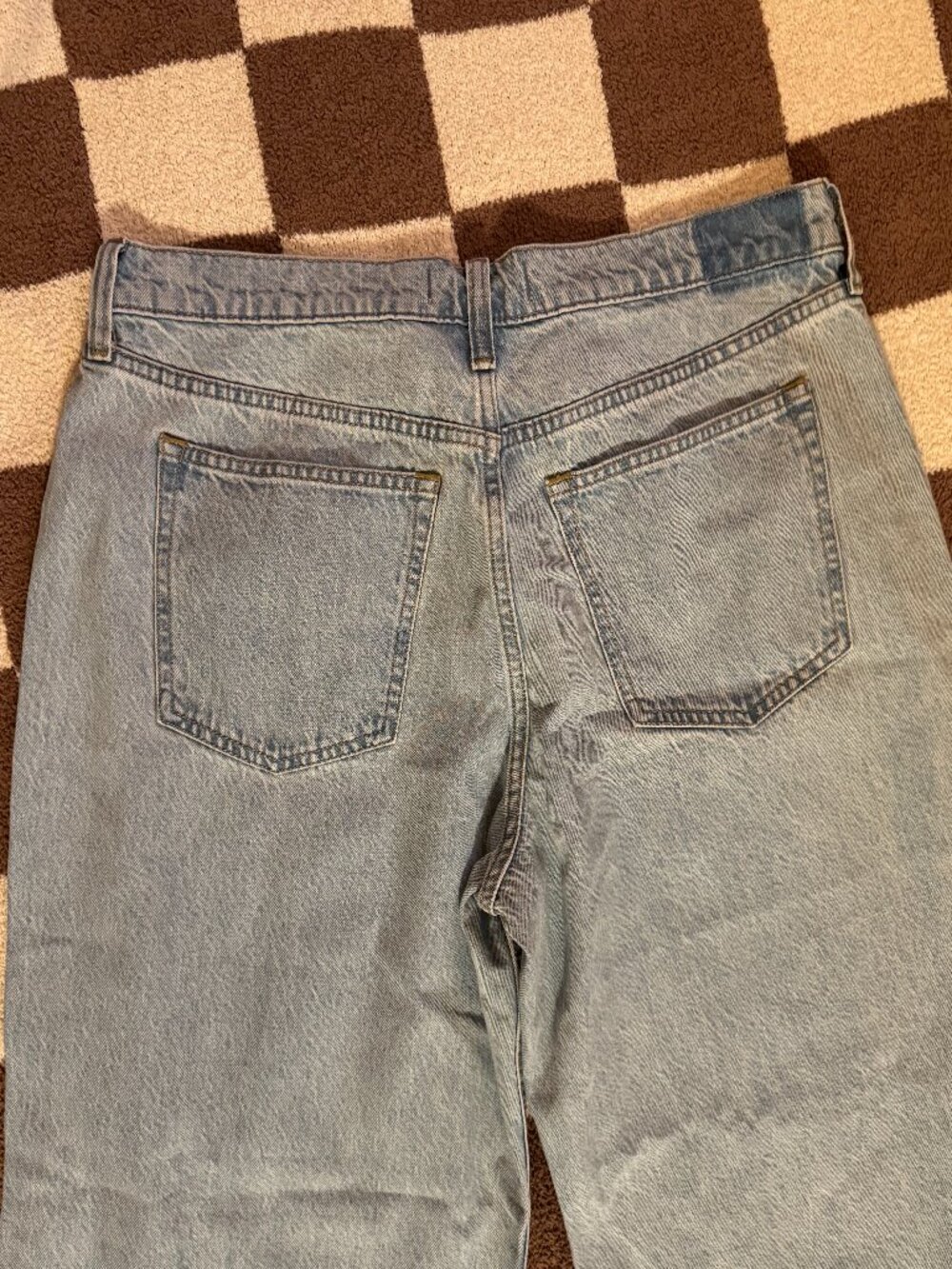 Abercrombie & Fitch - Low Rise Ultra Loose Jeans with Destroyed Hem - NWT - Picture 3 of 7